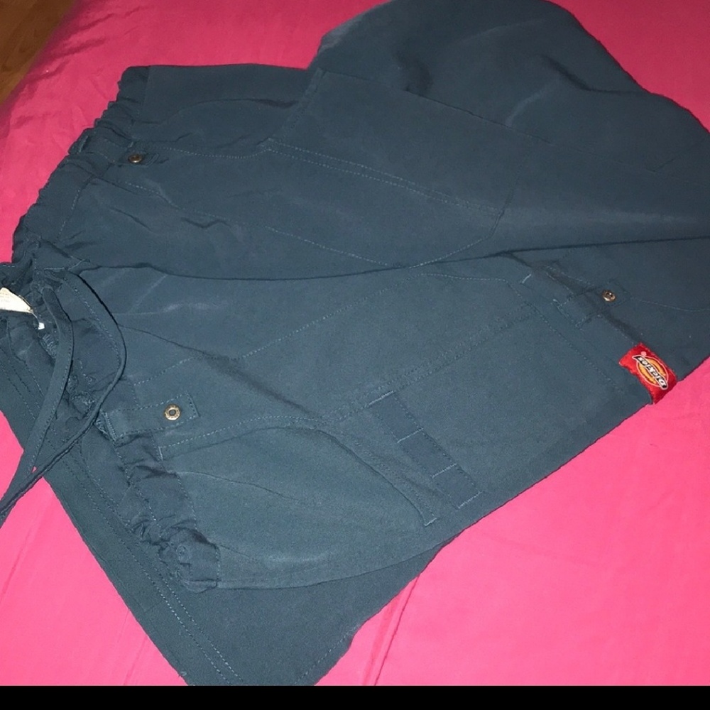 Dickies scrub set